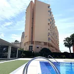 아파트 & Pool, Primera Linea 칼페