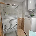 & Pool, Primera Linea 아파트