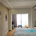 아파트 & Pool, Primera Linea 칼페