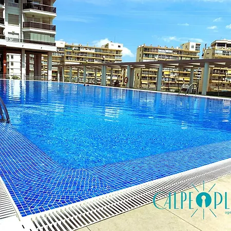 아파트 & Pool, Primera Linea 칼페